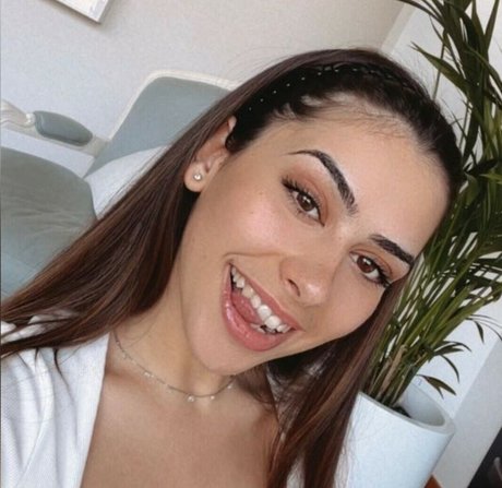 ぽっちゃりブロンドOnlyFans アートxxx 写真