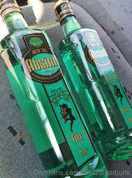 rosszalkodjunk エロティックなモデル 写真