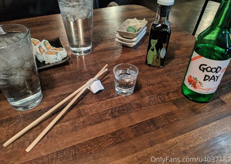 wolf6actual 裸のスター 写真