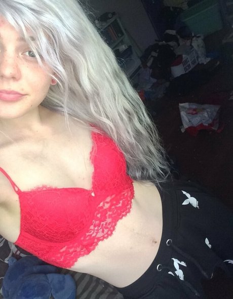 lewdology ポルノスター ヌード 画像