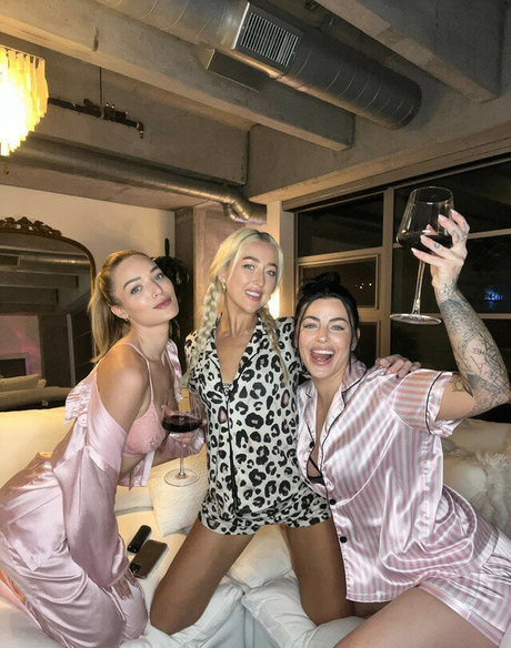 Madds セックス女優 ギャラリー