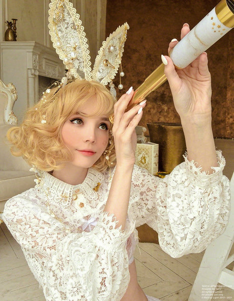 黒檀モデルOnlyFans エロチック アーカイブ