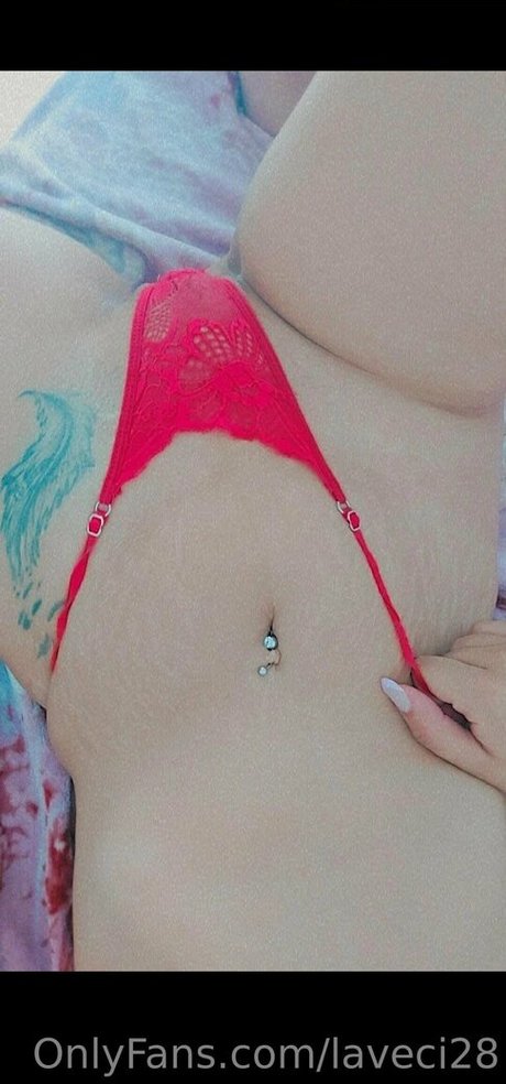 laveci28 高品質のポルノスター 写真