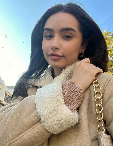 erika cherry 完璧なスター 写真