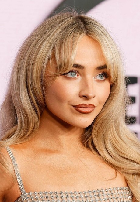 アジアの女の子限定ファン エロチック 写真