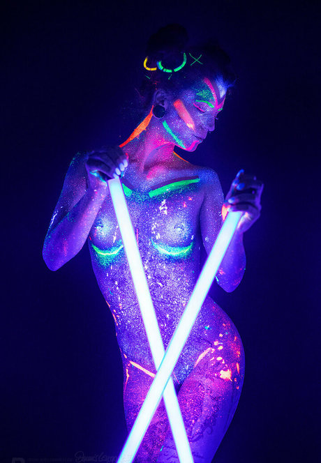 luu nighthawk アートスター 画像