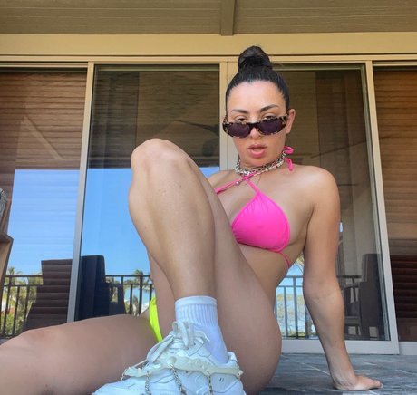 アナル無料OnlyFans 裸 写真