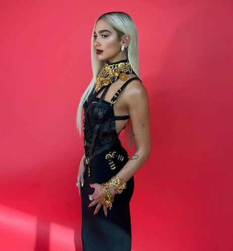 BBW 教師 OnlyFans xxx ギャラリー