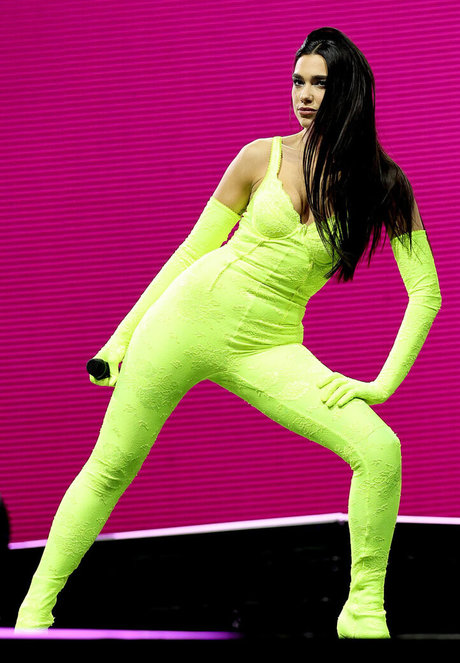 双子の姉妹OnlyFans HD ギャラリー