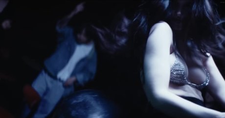 Dove Cameron トップスター 写真