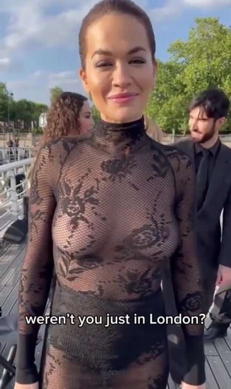 アジアンタトゥー OnlyFans 美しい裸 写真