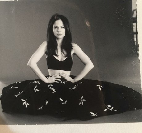 Tammin Sursok ホットなモデル 写真