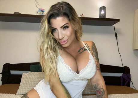 美しいロシアのOnlyFans パーフェクト 画像