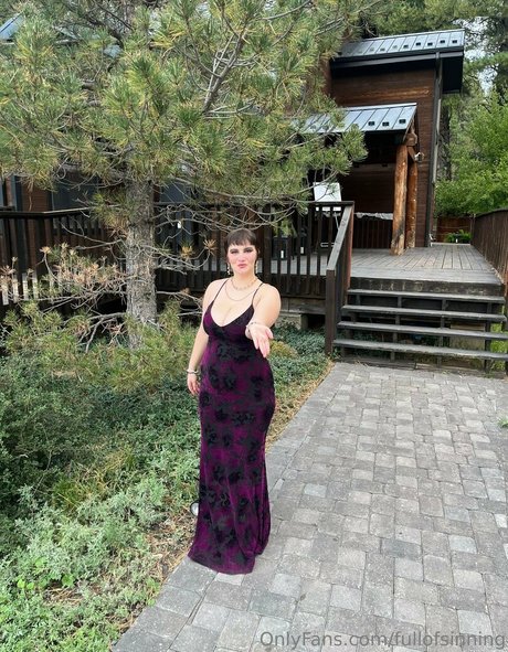 fullofsinning ヌード女優 写真