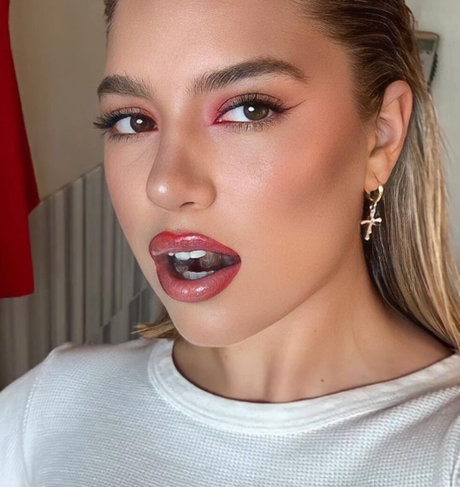 かわいいアジアのOnlyFans 無料ポルノ 写真