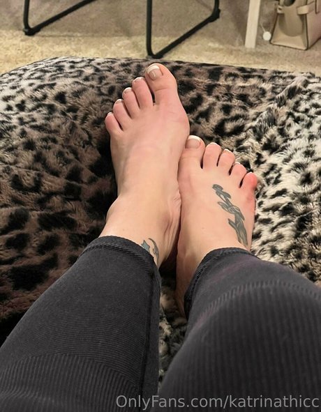 小人エボニーOnlyFans セクシーヌード 写真