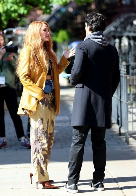 Blake Lively ヌードモデル 画像