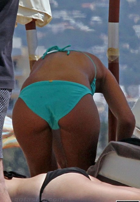 エボニーフィットネスOnlyFans トップ ギャラリー