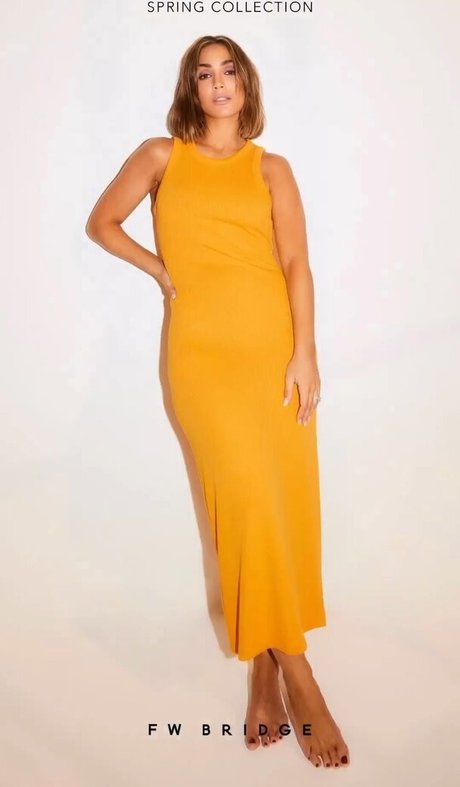 裸のトゥインクOnlyFans ヌード アーカイブ