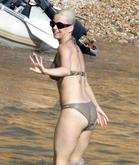 アジア人のセックステープ OnlyFans 裸 画像