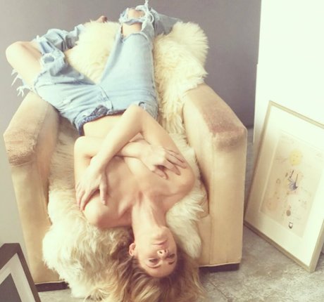 ホットな裸のOnlyFans ポルノ 写真