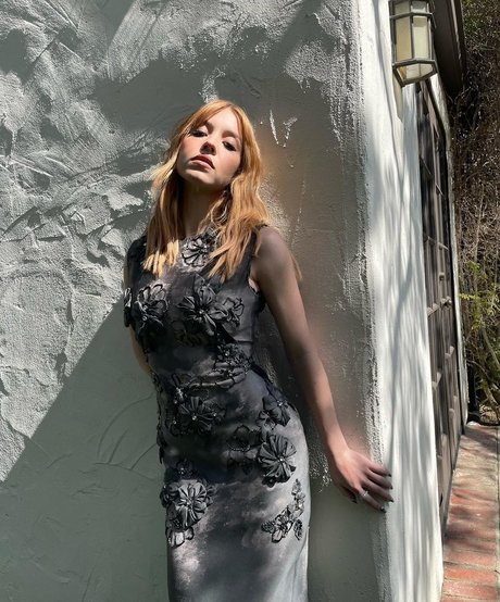 レズビアン ストラップオン OnlyFans 素敵 写真