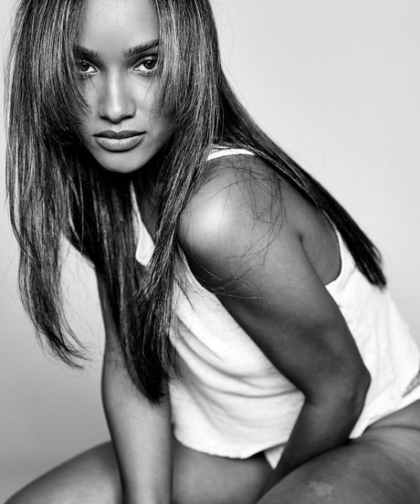 Jaylen Barron ポルノスター 裸 画像