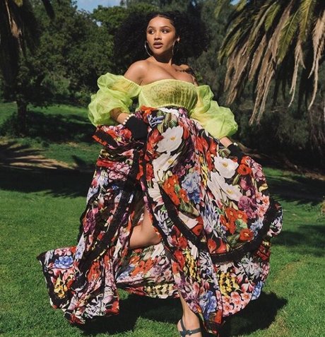 Jaylen Barron セクシーなポルノスター 写真