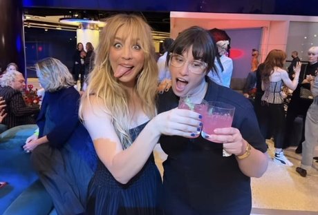 レズビアンセックスOnlyFans HD 写真