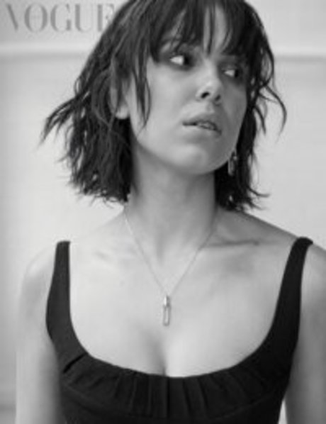 シーメールランジェリーOnlyFans 無料ヌード 写真