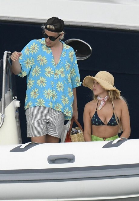 足の裏3P OnlyFans ベスト ギャラリー