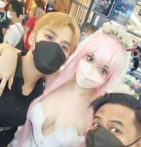 日焼けしたOnlyFans ポルノ ギャラリー