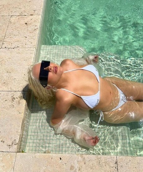 巨根ゲイOnlyFans 限定 写真