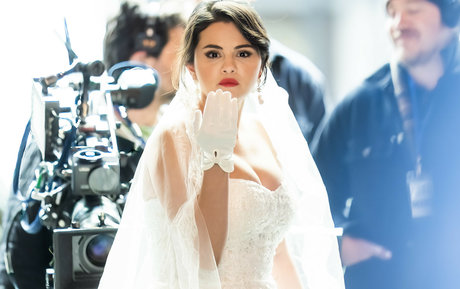 おばあちゃんの巨乳OnlyFans アートxxx アーカイブ