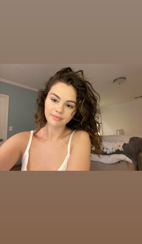 コスプレ フェムボーイ オンリーファンズ 無料裸 写真