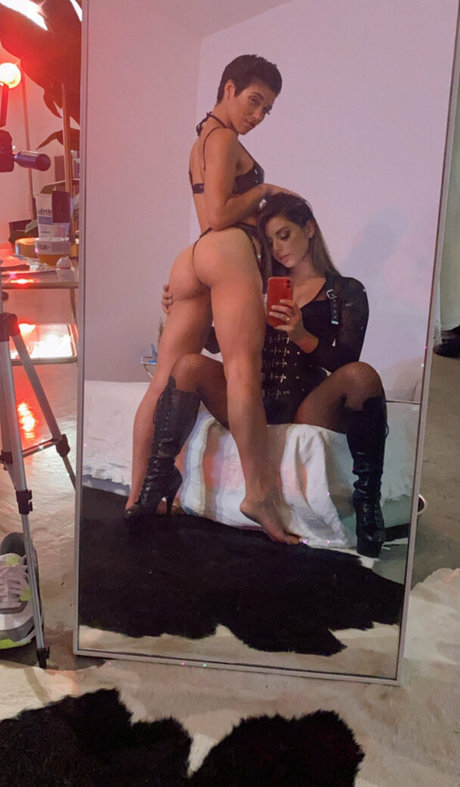 コスプレファックOnlyFans セックス 写真