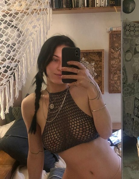 濃厚なラテン系熟女OnlyFans xxx 画像