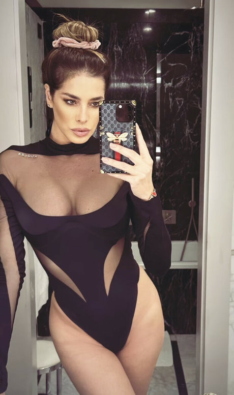 Aida Maria Yespica Jaime 無料のポルノスター 写真