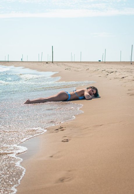 Skye Dolecki 素敵なスター ギャラリー