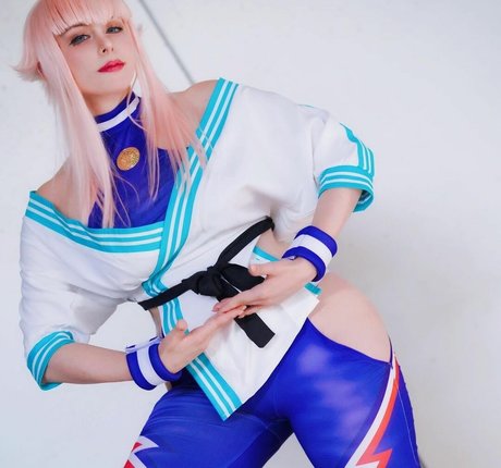 ゴスアジアンOnlyFans 裸 写真