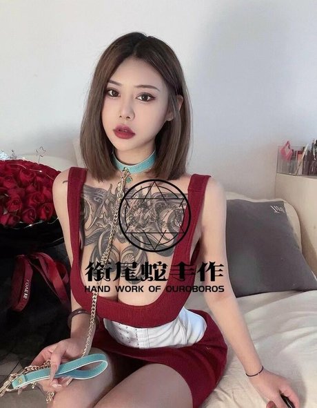 ティーンフィンガリングOnlyFans xxx 写真