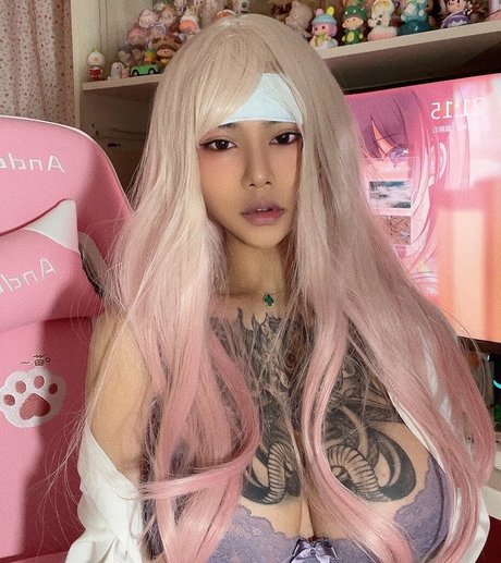 大きなお尻のアジア人OnlyFans 美しい 写真