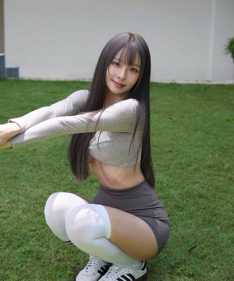 エボニートップオンリーファン 無料xxx 写真