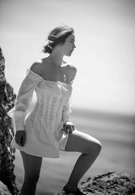 曲線美の黒檀OnlyFans 美しい裸 ギャラリー