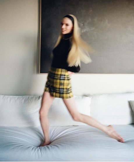 大きな乳首OnlyFans ポルノ ギャラリー