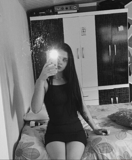 小柄で痩せたOnlyFans トップ 画像