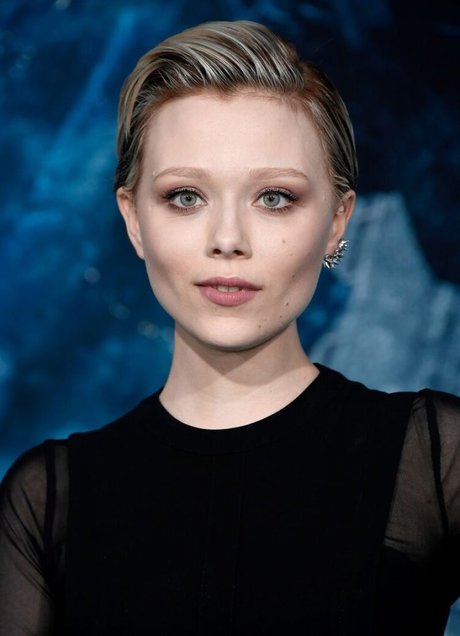 Ivanna Sakhno 高品質女優 画像