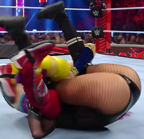 ゲイランジェリーOnlyFans 美しいヌード 写真