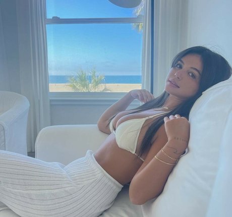 Lila Volker Lin 最高のスター ギャラリー