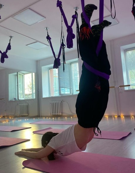 黒檀の白いチンポOnlyFans ホット 写真